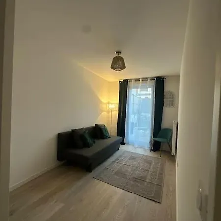 Apartment La Defense Paris Avec Jardin Privee